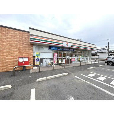 セブンイレブン川口在家町店