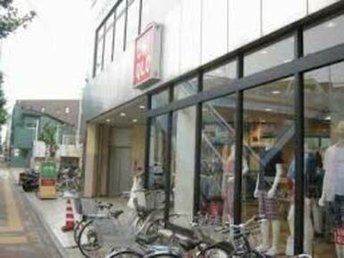 ユニクロ世田谷上町店
