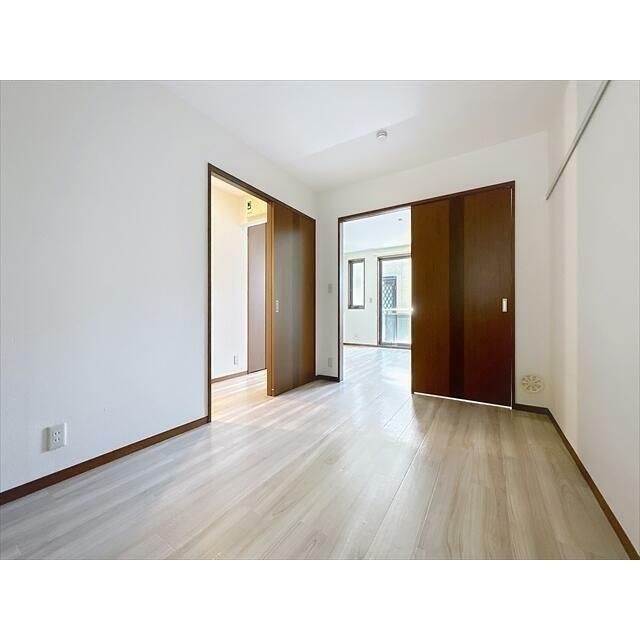 LDKの横の居室は寝室に