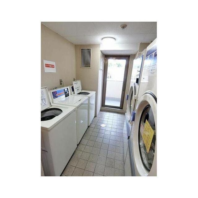 コインランドリー