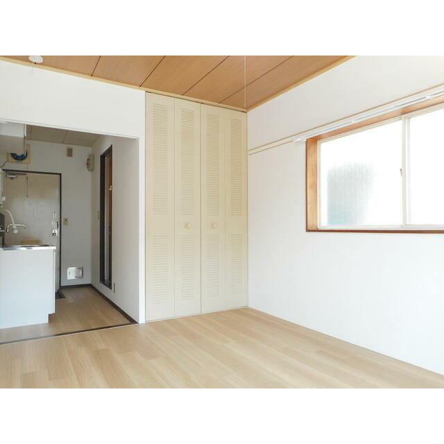 二面採光で明るい室内