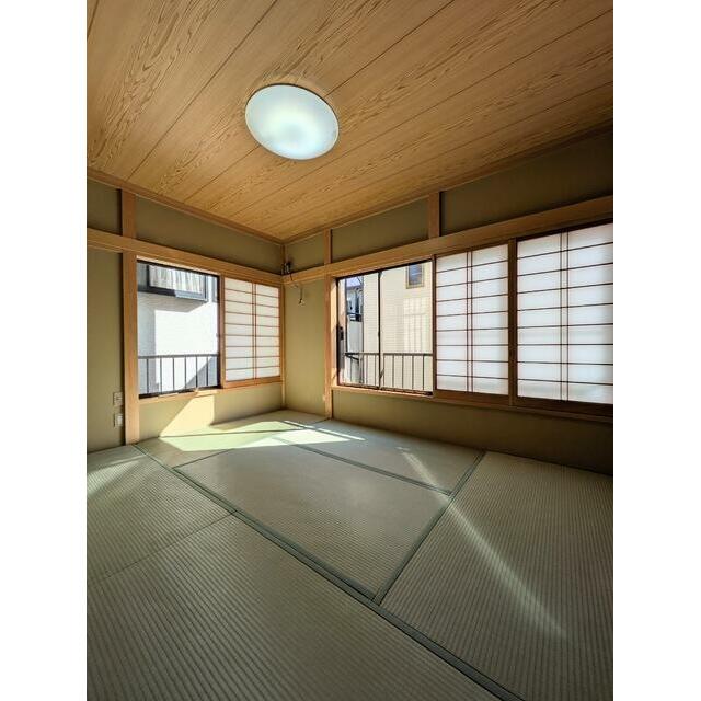 ☆二面採光の明るい室内