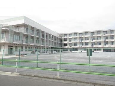 鶴川第一小学校