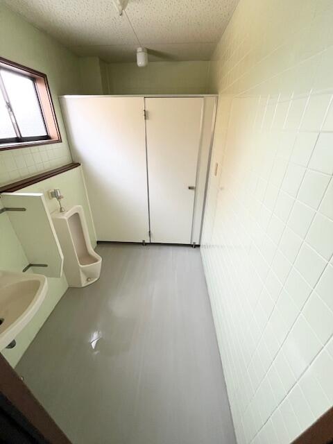 commercial 美濃池町