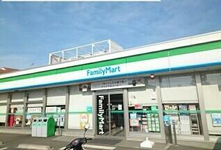 ファミリーマート