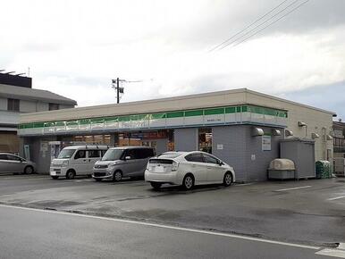 ファミリーマート近見七丁目店