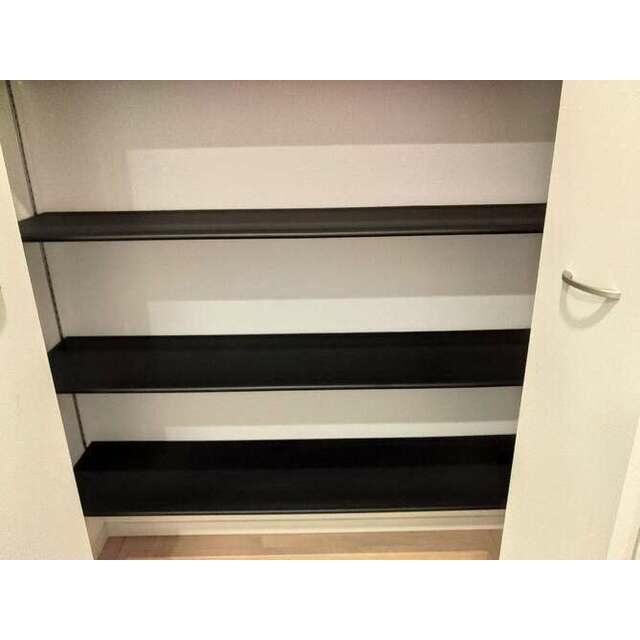 案外増えてしまう靴も収納があるので安心