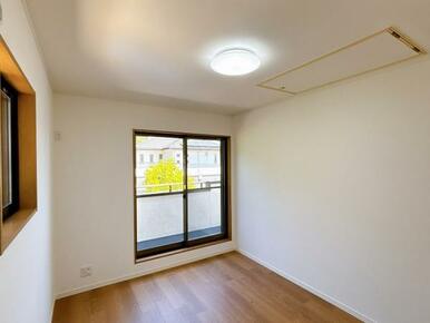 二階北側洋室の様子です