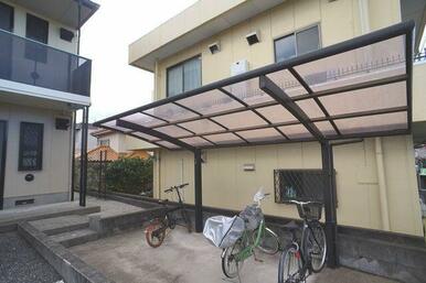 ご入居者専用駐輪場です。