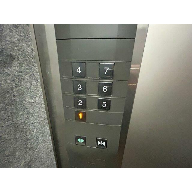 停止階物件です