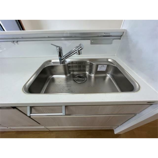 綺麗に使われたワイドシンク