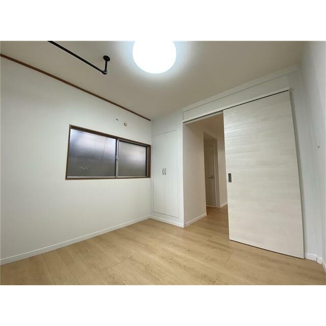 洋室（室内物干し付き）