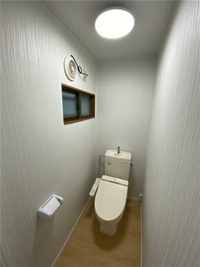 ウォシュレット便座