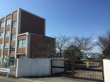 牧の池中学校