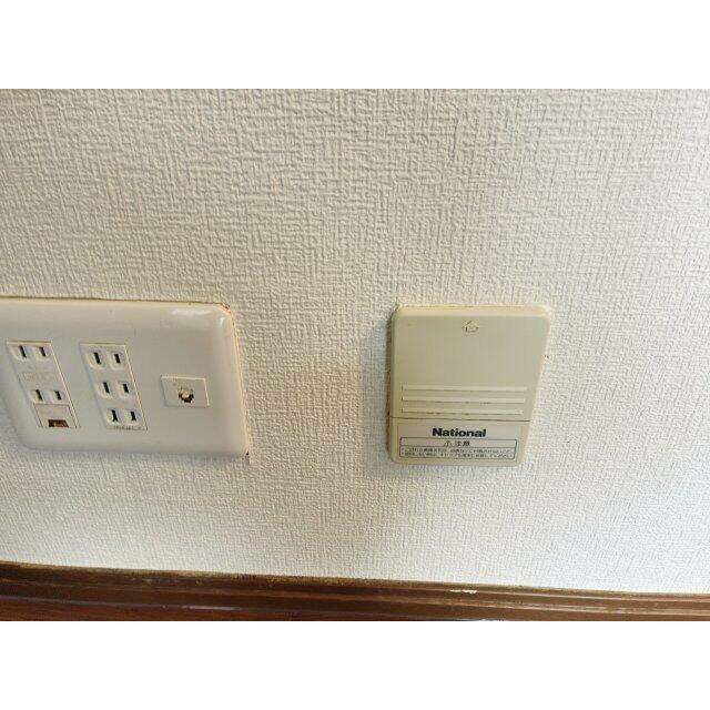 温水ルームヒーター用接続口