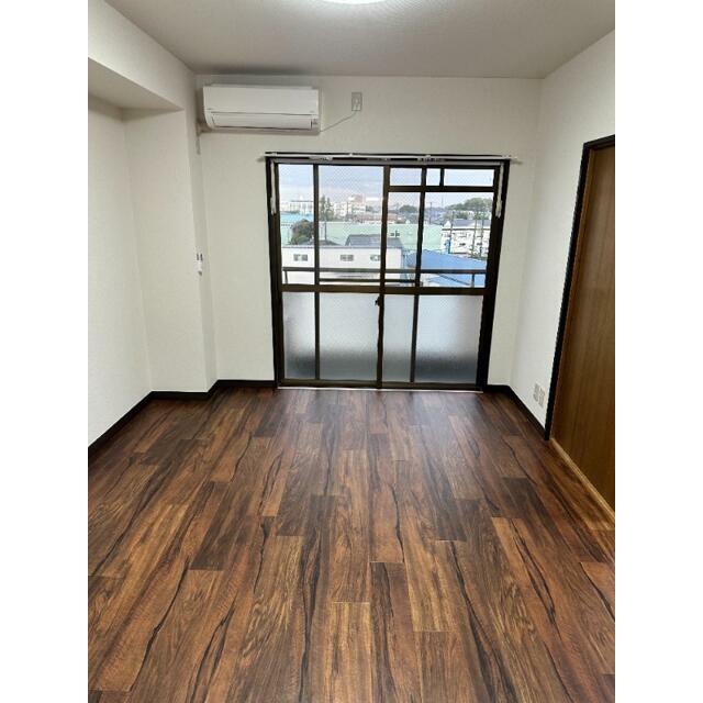 ※別号室写真使用※