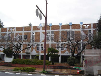 八幡図書館八幡東分館