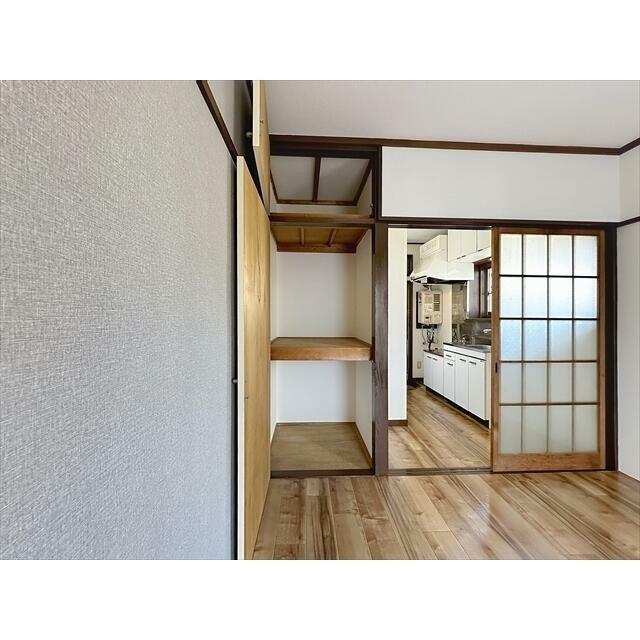 天井の高さまで入る収納です