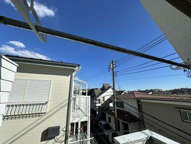 別部屋写真参考・室外洗濯機置場