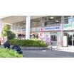 販売店