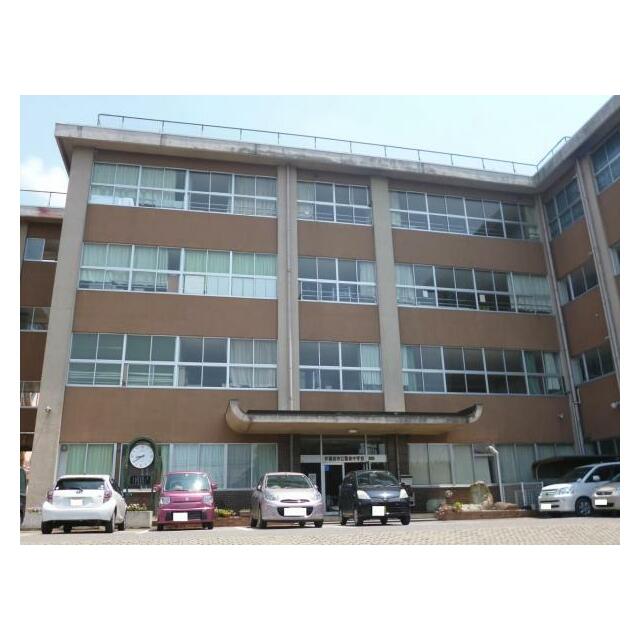 陽東中学校　2263ｍ/徒歩29分、車6分