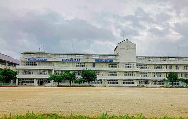 豊橋市立汐田小学校