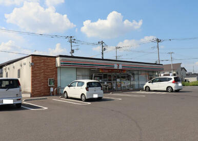 セブンイレブン石井南店