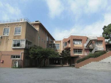 川崎市立向丘小学校