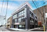 情報提供会社