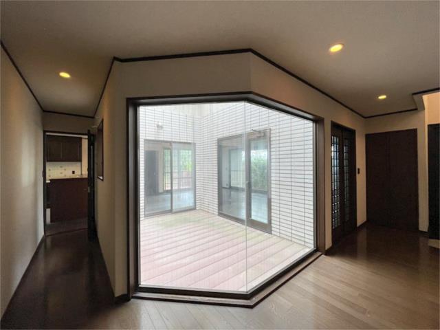 物件画像 北九州市若松区 青葉台南２丁目 (折尾駅) 2階建 5SLDK