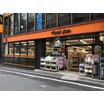 販売店
