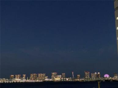 バルコニーより夜景２