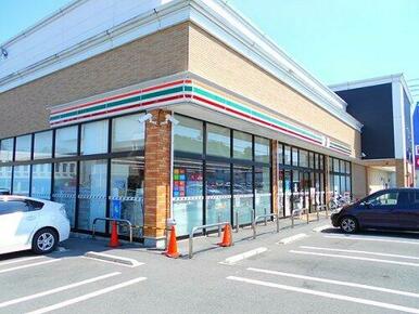 セブンイレブン　神戸有野中町２丁目店