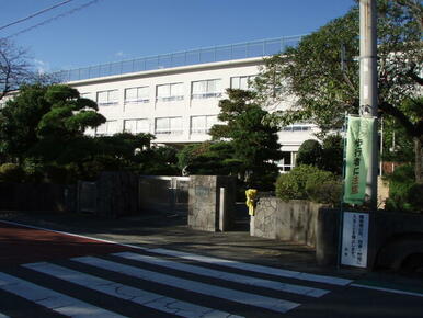 富士市立岩松小学校