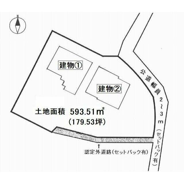 敷地は約179坪あり、広々としています。駐車場もあります。