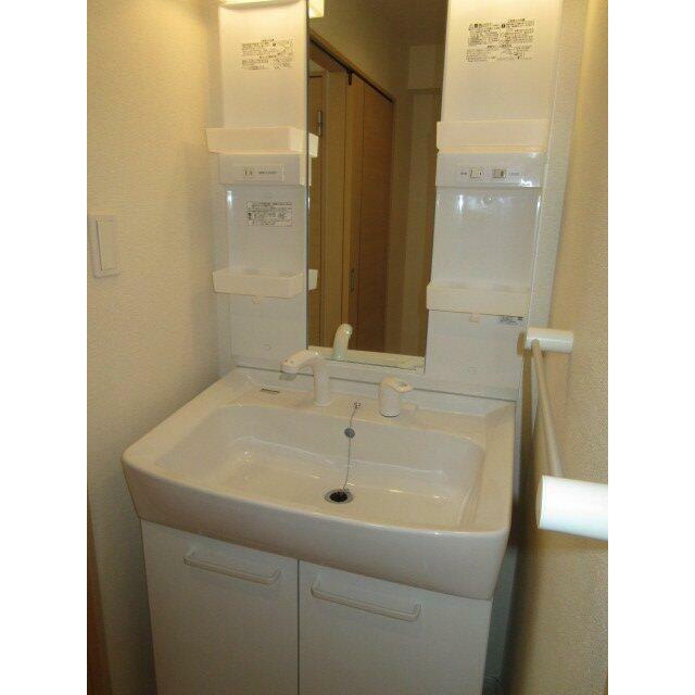 ココス富士青島店まで200m