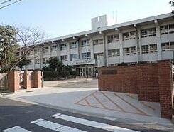五日市東小学校