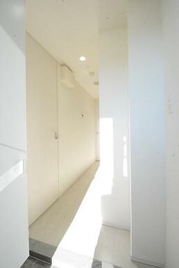 ※カラータイプ異なります※