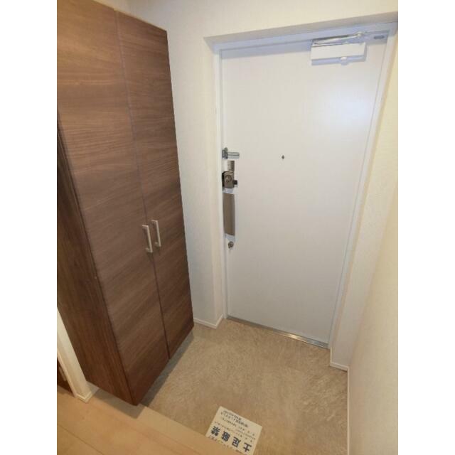 ※同じ間取りの別室の画像です