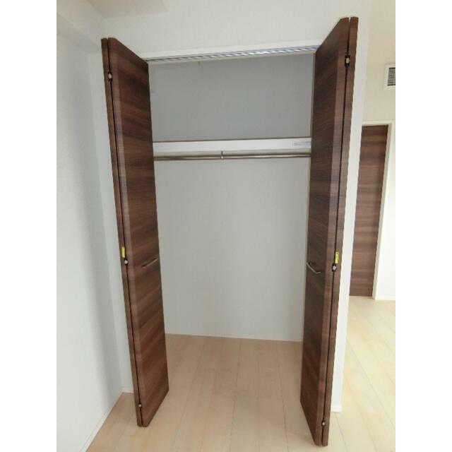 ※同じ間取りの別室の画像です