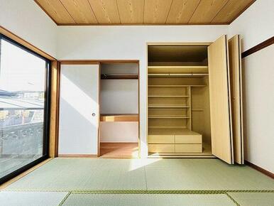 和室収納