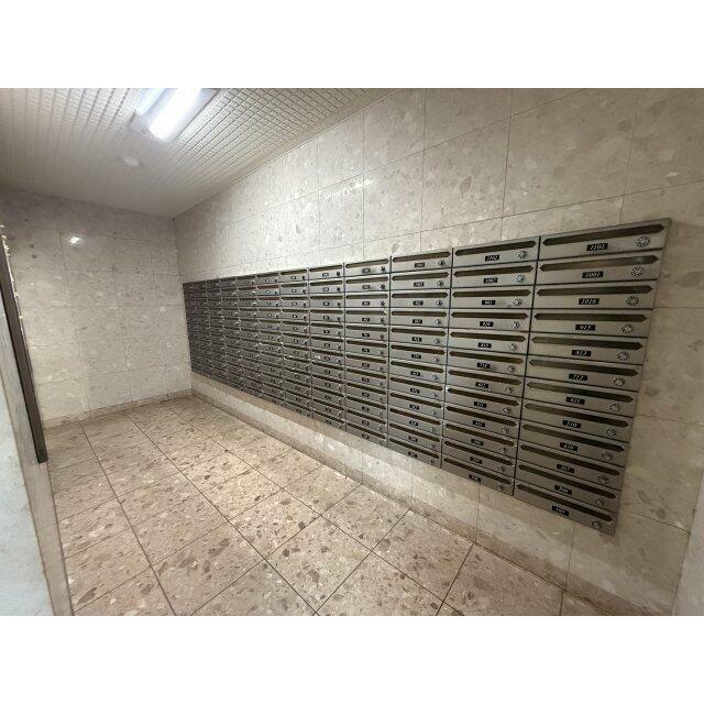 郵便ポストも完備されています♪