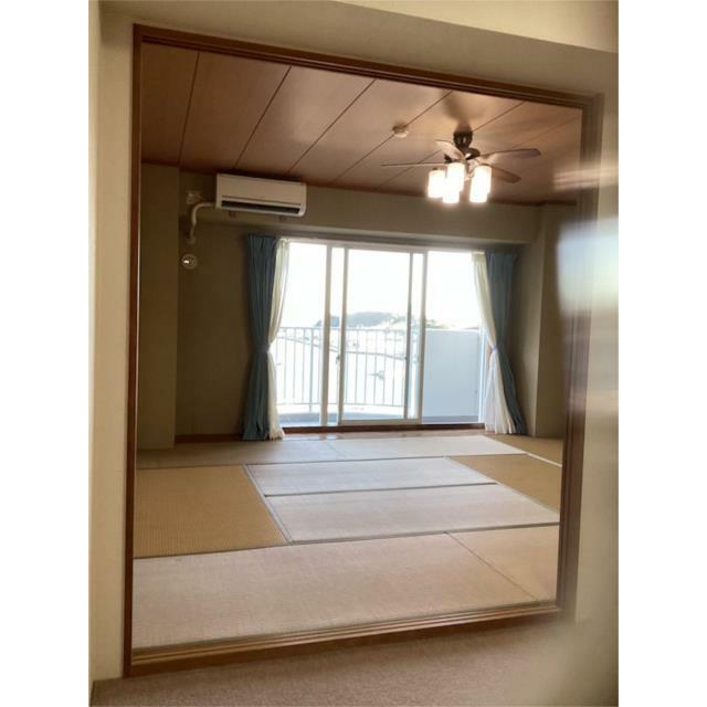 広々１０帖の和室でお寛ぎいただけます