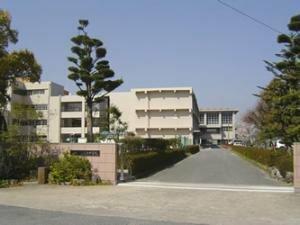 志免町立　志免東中学校