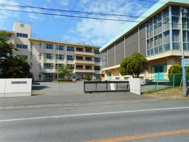 取手市立取手第一中学校