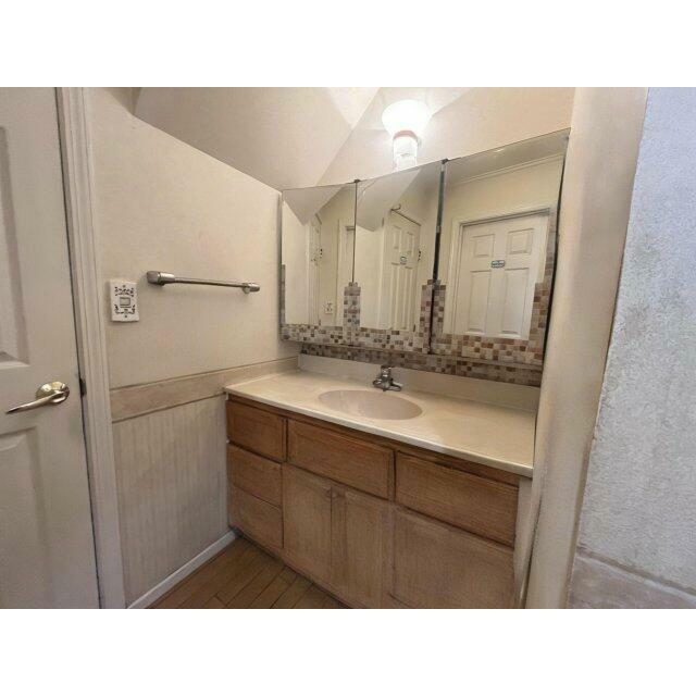 ＊CG加工により室内家具を消しております。