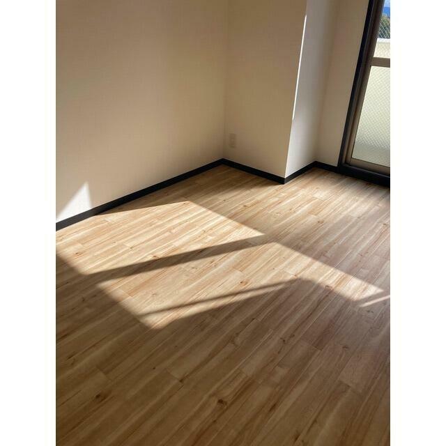 洋室（7.5帖）