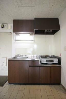 お料理しやすいキッチンです（2階同タイプ）