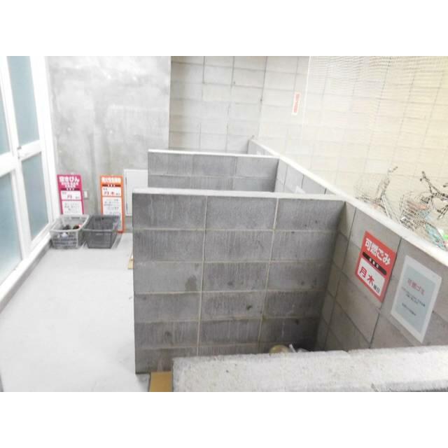 ゴミ置き場