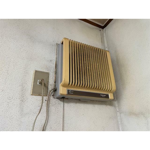 換気設備が備わっています。室内の空気の入れ替えに役立ちます。